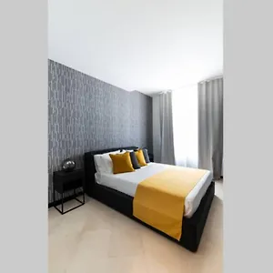 Laus App.2 - Art & Design Nel Cuore Di - Via Dante Alighieri Apartamento Bari